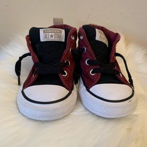 Toddler Burgandy Converse